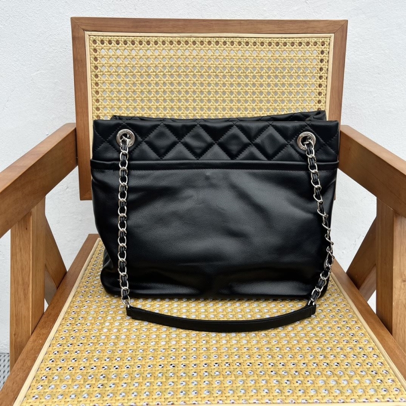 Ch**el shopping bags